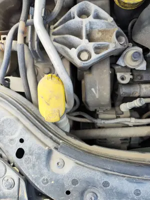 Foto de DEPOSITO LIMPIA RENAULT MEGANE II COUPE/CABRIO 1.5 dCi Diesel (106 CV / 78 KW)