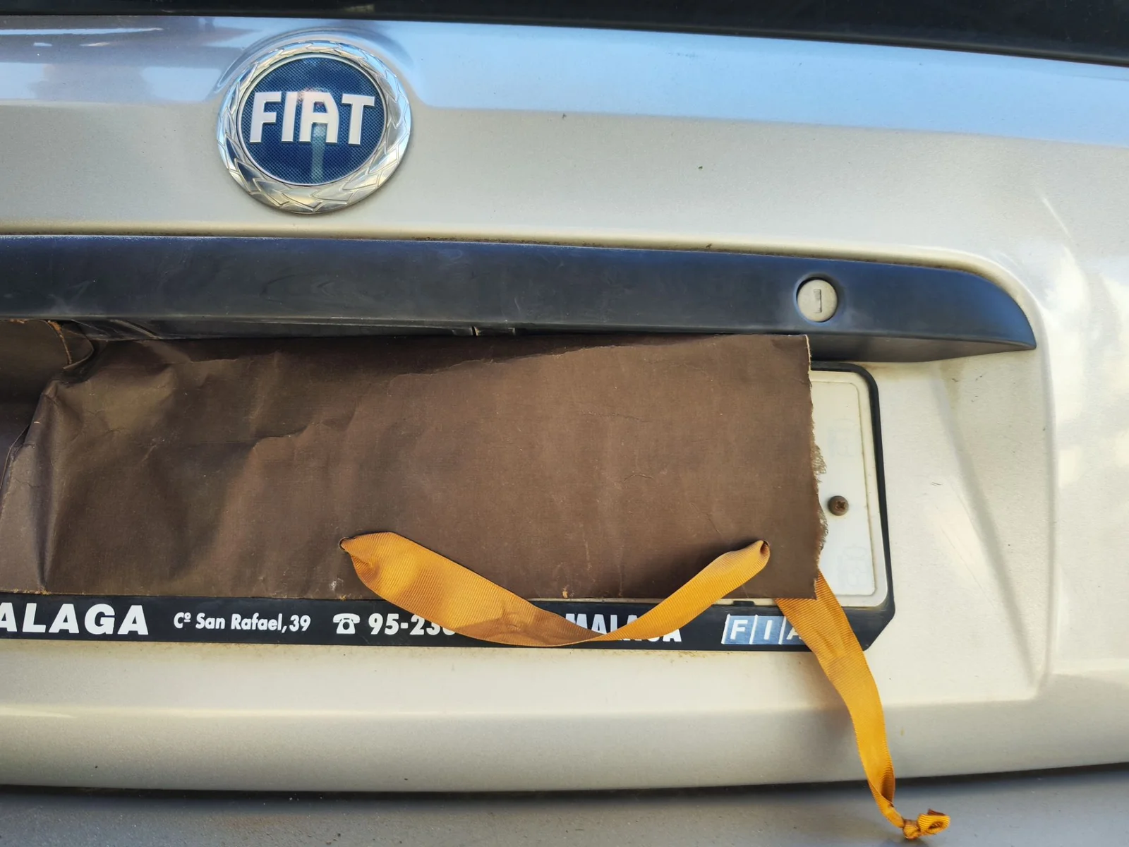 Foto de MANETA EXTERIOR MALETERO / PORTON FIAT II PANDA (169) 1.2 CAT (60 CV / 44 KW)