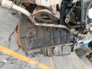 Foto de MOTOR COMPLETO RENAULT CLIO II FASE II (B/CB0) referencia D4F03 foto 5