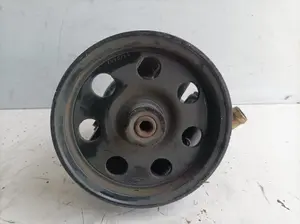 Foto de BOMBA DIRECCION FORD FOCUS BERLINA (CAK) referencia XS4E3A733 foto 2