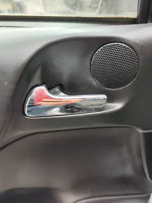 Foto de MANETA INTERIOR DELANTERA IZQUIERDA OPEL ZAFIRA A 2.0 DTI (101 CV / 74 KW)