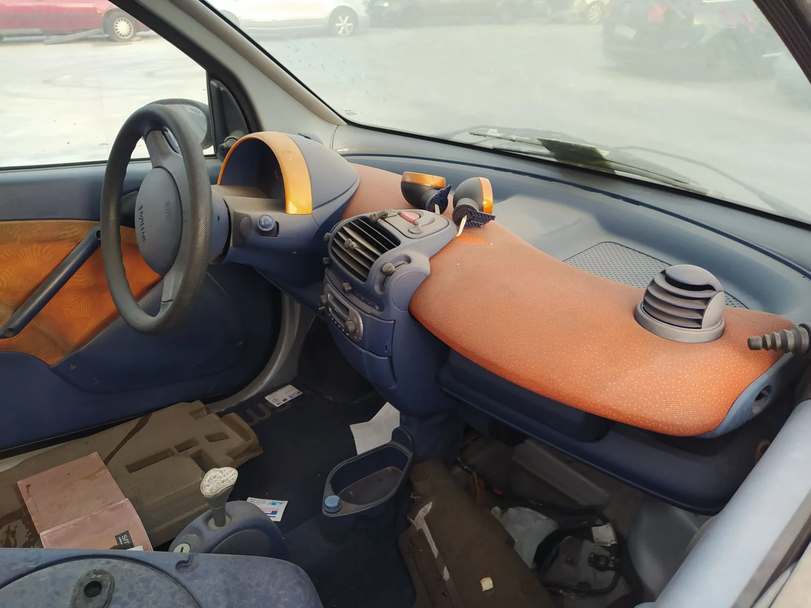 Foto de CUADRO INSTRUMENTOS SMART CITY-COUPE 0.6 Turbo CAT (54 CV / 40 KW) referencia 0001184V026000000