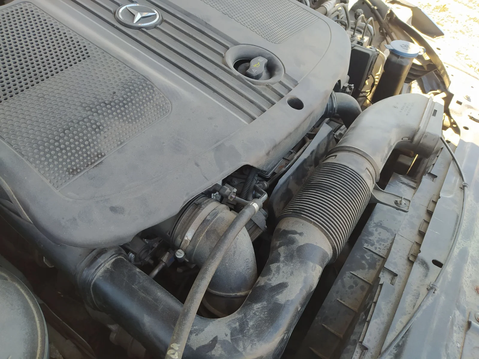 Foto de INTERCOOLER MERCEDES-BENZ CLASE E (BM 207) CABRIO 2.1 CDI CAT (170 CV / 125 KW) referencia A2045000200