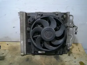 Foto de ELECTROVENTILADOR RADIADOR AIRE ACONDICIONADO OPEL ASTRA H BERLINA 1.7 16V CDTI (101 CV / 74 KW) referencia 13132559