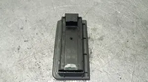Foto de MANDO ELEVALUNAS DELANTERO IZQUIERDO AUDI A6 BERLINA (4B2) 2.5 V6 24V TDI (150 CV / 110 KW) referencia 4B0959851 foto 2