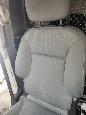 Foto de ASIENTO DELANTERO DERECHO CITROEN BERLINGO FURGÓN 1.6 16V HDi FAP (90 CV / 66 KW) foto 2