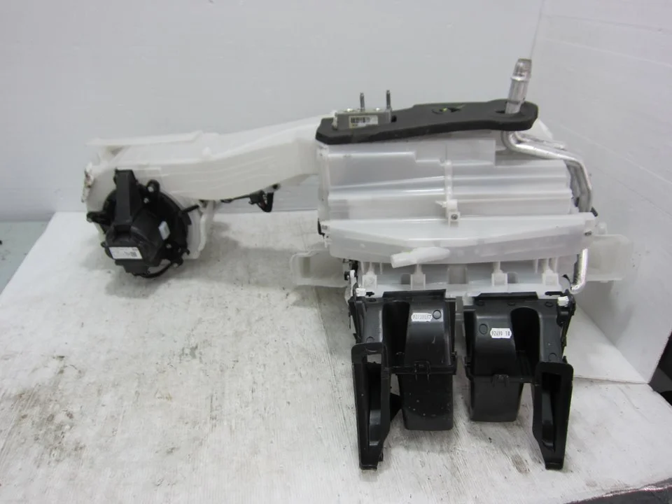 Foto de CALEFACCION ENTERA NORMAL PEUGEOT 3008 referencia 9811149480
