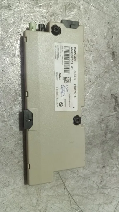 Foto de AMPLIFICADOR DE ANTENA BMW SERIE M6 GRAN COUPE (F06) 4.4 V8 32V (560 CV / 412 KW) referencia 21367510