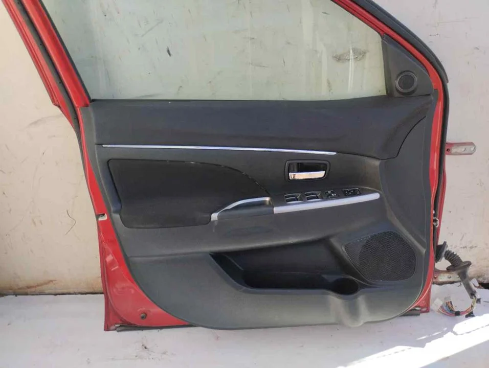Foto de GUARNECIDO PUERTA DELANTERA IZQUIERDA MITSUBISHI ASX (GA0W) 1.6 CAT (117 CV / 86 KW)