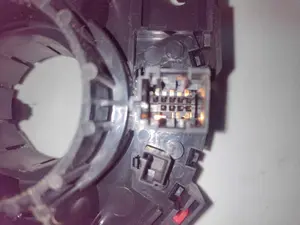 Foto de ANILLO AIRBAG BMW SERIE 3 BERLINA (E46) 2.0 Diesel CAT (116 CV / 85 KW) referencia 01404014 foto 7