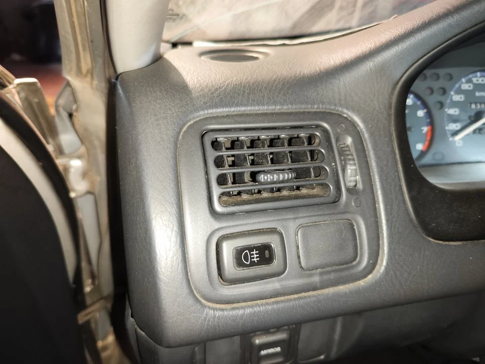 Foto de NO IDENTIFICADO HONDA CIVIC COUPÉ (EJ6/8) 1.6 CAT (105 CV / 77 KW)