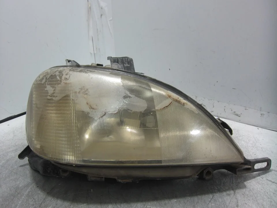Foto de FARO DERECHO MERCEDES-BENZ CLASE ML (BM 163) 3.2 V6 18V CAT (218 CV / 160 KW) referencia 96321200