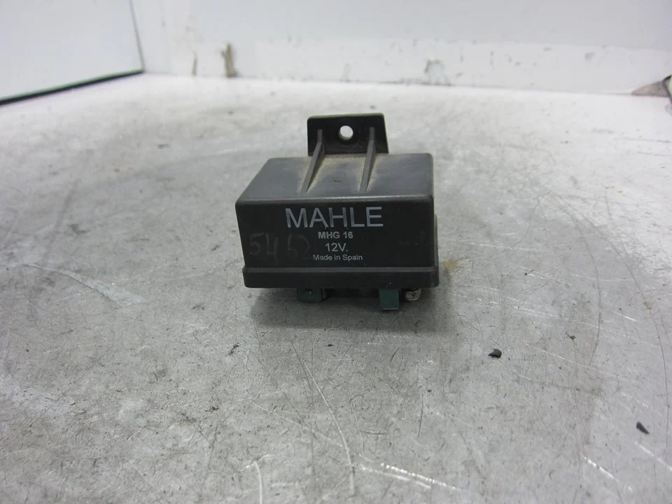 Foto de CAJA PRECALENTAMIENTO CITROEN XSARA PICASSO 2.0 HDi CAT (RHY / DW10TD) (90 CV / 66 KW) referencia 9639912580