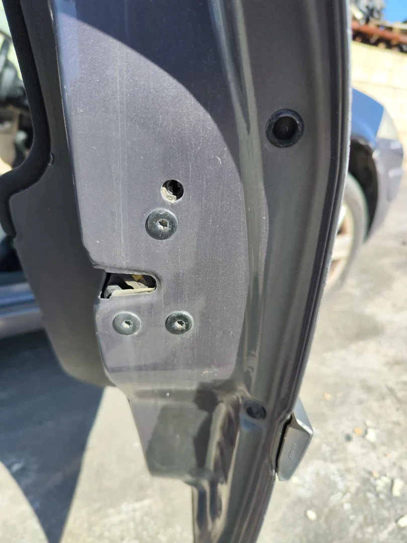 Foto de CERRADURA PUERTA DELANTERA DERECHA RENAULT MEGANE II BERLINA 5P 1.5 dCi Diesel (101 CV / 74 KW)