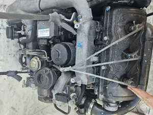 Foto de DESPIECE MOTOR AUDI A6 BERLINA (4B2) 2.5 V6 24V TDI (180 CV / 132 KW) referencia AKN foto 4