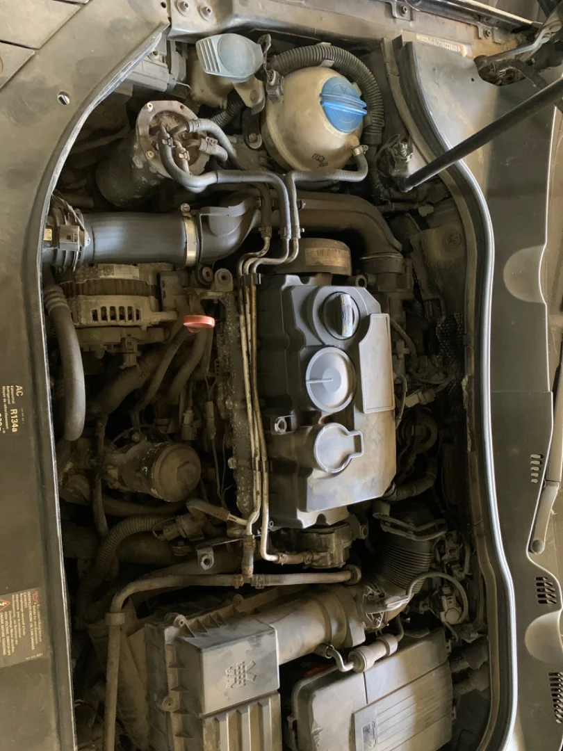 Foto de MOTOR COMPLETO VOLKSWAGEN PASSAT VARIANT (3C5) 2.0 TDI (140 CV / 103 KW) referencia BMM