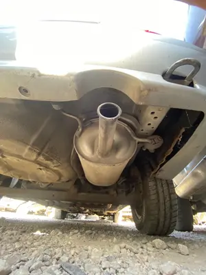 Foto de TUBO ESCAPE TRASERO NISSAN ALMERA (N15) 2.0 Diesel (75 CV / 55 KW)