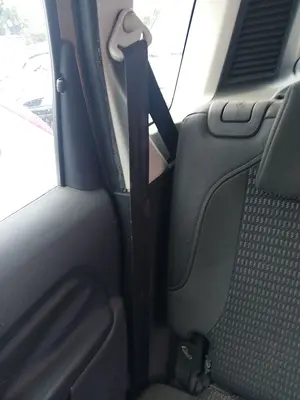 Foto de CINTURON SEGURIDAD TRASERO DERECHO CITROEN C3 PICASSO 1.6 16V (120 CV / 88 KW)