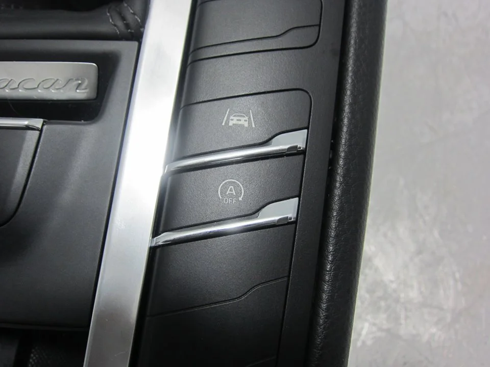 Foto de MANDO MULTIFUNCION PORSCHE MACAN (95BA) referencia 95B907042