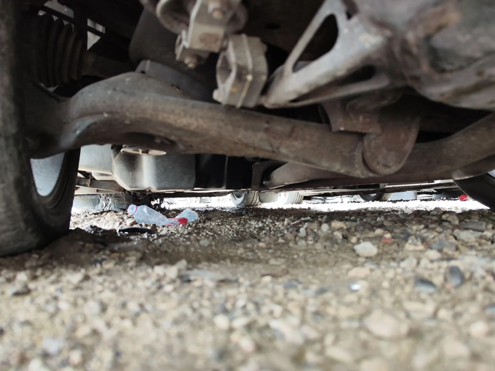 Foto de BRAZO SUSPENSION TRASERO IZQUIERDO LAND ROVER RANGE ROVER (LM) 4.4 V8 CAT (306 CV / 225 KW)