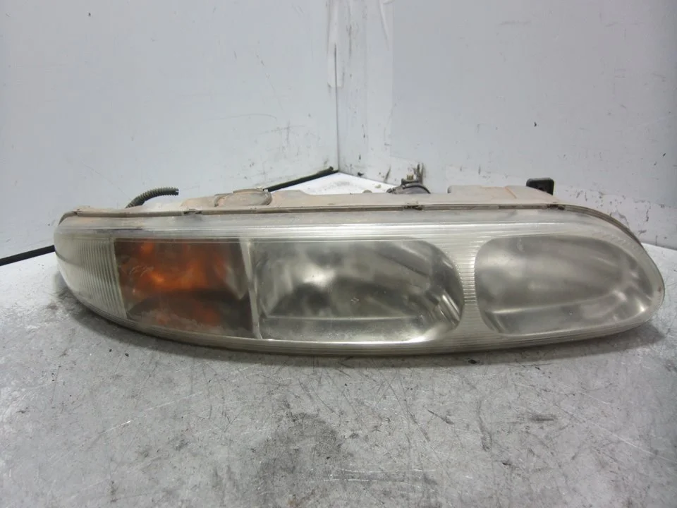 Foto de FARO DERECHO CHEVROLET ALERO 2.4 CAT (141 CV / 104 KW) referencia 5745499