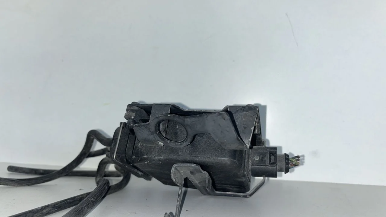 Foto de MODULO ELECTRONICO VOLKSWAGEN GOLF V (1K1)(10.2003) referencia 1K0 906 279 B