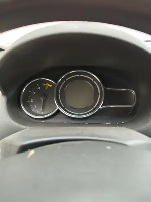 Foto de CUADRO INSTRUMENTOS RENAULT MEGANE III BERLINA 5P 1.5 dCi Diesel FAP (110 CV / 81 KW) referencia 248105367R