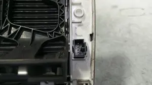 Foto de MANDO MULTIFUNCION LAND ROVER RANGE ROVER SPORT 2.7 Td V6 CAT (190 CV / 140 KW) referencia YUD501520WVH foto 4