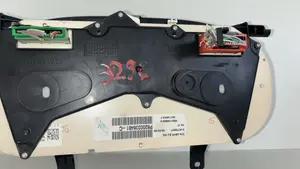 Foto de CUADRO INSTRUMENTOS RENAULT KANGOO I (F/KC0) 1.6 16V (95 CV / 70 KW) referencia P8200336481C foto 3