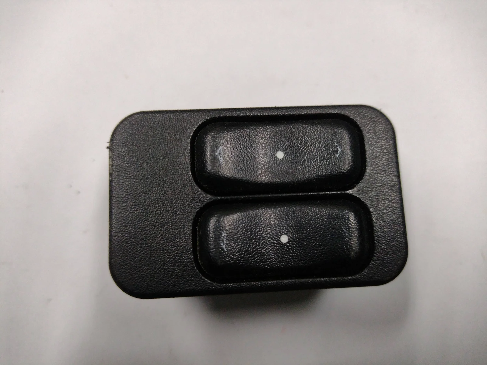 Foto de MANDO ELEVALUNAS DELANTERO IZQUIERDO OPEL ASTRA G BERLINA 2.0 16V DI CAT (X 20 DTL / LD3) (82 CV / 60 KW) referencia 13363201
