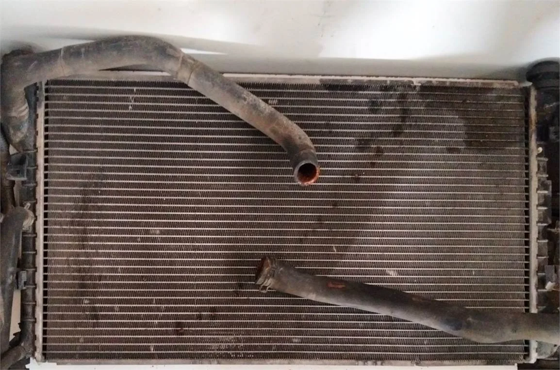 Foto de CONDENSADOR / RADIADOR AIRE ACONDICIONADO FORD TRANSIT CONNECT (TC7) 1.8 TDDI Turbodiesel CAT (90 CV / 66 KW) referencia 062T1H19710