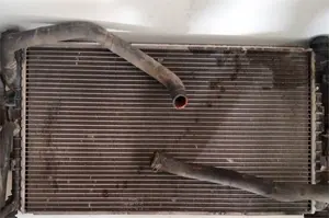 Foto de CONDENSADOR / RADIADOR  AIRE ACONDICIONADO FORD TRANSIT CONNECT (TC7) 1.8 TDDI Turbodiesel CAT (90 CV / 66 KW) referencia 062T1H19710