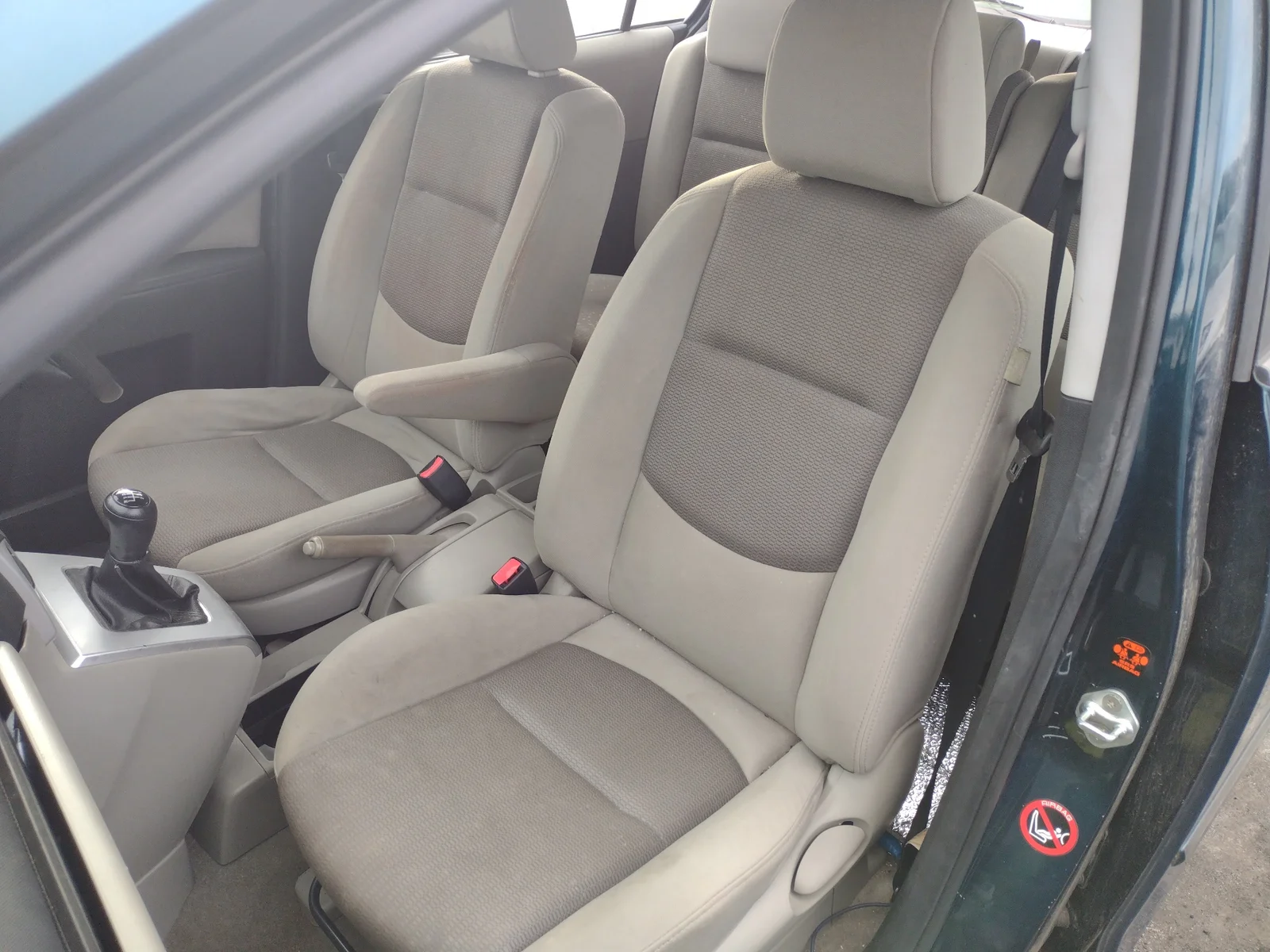 Foto de ASIENTO DELANTERO IZQUIERDO MAZDA 5 BERLINA (CR) 2.0 Diesel CAT (143 CV / 105 KW)