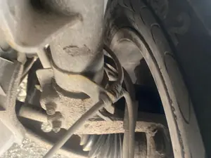 Foto de MANGUETA DELANTERA IZQUIERDA VOLKSWAGEN T5 TRANSPORTER BUS (7H) 2.5 TDI (131 CV / 96 KW)