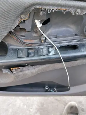 Foto de MANDO ELEVALUNAS DELANTERO IZQUIERDO SEAT IBIZA (6K1) 1.9 TDI (90 CV / 66 KW)