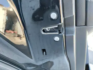 Foto de CERRADURA PUERTA TRASERA IZQUIERDA MERCEDES-BENZ CLASE GLE (BM 292) COUPE 3.0 CDI CAT (258 CV / 190 KW)
