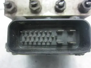 Foto de ABS PEUGEOT 206 1.6 (88 CV / 65 KW) referencia 9632539480 foto 2