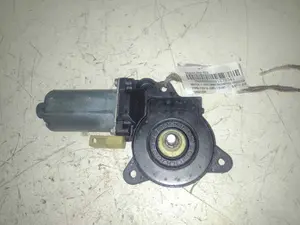 Foto de MOTOR ELEVALUNAS DELANTERO IZQUIERDO FORD FIESTA (CBK) referencia 130821938