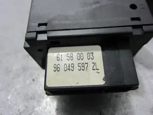 Foto de MANDO LIMPIA PEUGEOT PARTNER (S1)(07.1996) 1.9 Diesel (69 CV / 51 KW) referencia 96049597ZL foto 2