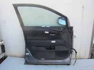 Foto de PUERTA DELANTERA IZQUIERDA LEXUS RX (GGL1/GYL1) 3.5 V6 24V CAT (249 CV / 183 KW) foto 5