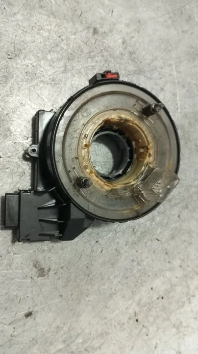 Foto de ANILLO AIRBAG SEAT TOLEDO (5P2) 1.9 TDI (105 CV / 77 KW) referencia 1K0959653C