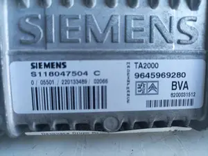 Foto de CENTRALITA CAMBIO AUTOMATICO PEUGEOT 307 (S1)(04.2001) 2.0 16V CAT (136 CV / 100 KW) referencia S118047504C foto 3