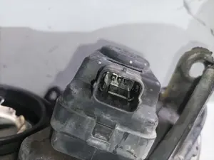 Foto de FARO DERECHO PEUGEOT 206 referencia 89002772 foto 5