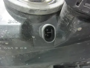 Foto de FARO DERECHO OPEL ZAFIRA A 2.0 DTI (101 CV / 74 KW) referencia 9118792 foto 5