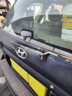 Foto de BRAZO LIMPIA TRASERO HYUNDAI SANTA FE (SM) 2.4 CAT (146 CV / 107 KW)