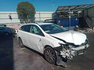 Foto de LUZ CENTRAL DE FRENO DACIA LOGAN II 1.5 dCi Diesel FAP CAT (75 CV / 55 KW) referencia 265982612R foto 3