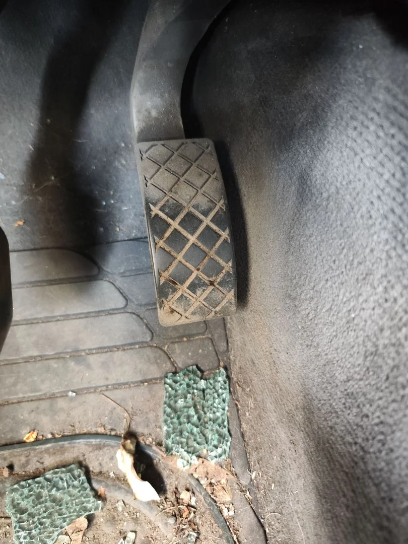 Foto de POTENCIOMETRO PEDAL VOLKSWAGEN PASSAT BERLINA (3B2) 1.9 TDI (116 CV / 85 KW) referencia 8D1721140B