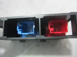 Foto de NO IDENTIFICADO AUDI A4 BERLINA (B5) 1.8 20V (125 CV / 92 KW) referencia 8D0941567B foto 3