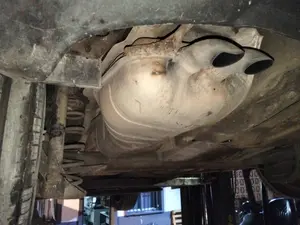 Foto de SILENCIADOR TRASERO VOLKSWAGEN GOLF IV BERLINA (1J1)(10.1997)