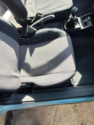 Foto de ASIENTO DELANTERO DERECHO OPEL CORSA C 1.2 16V CAT (Z 12 XEP / LB4) (80 CV / 59 KW)
